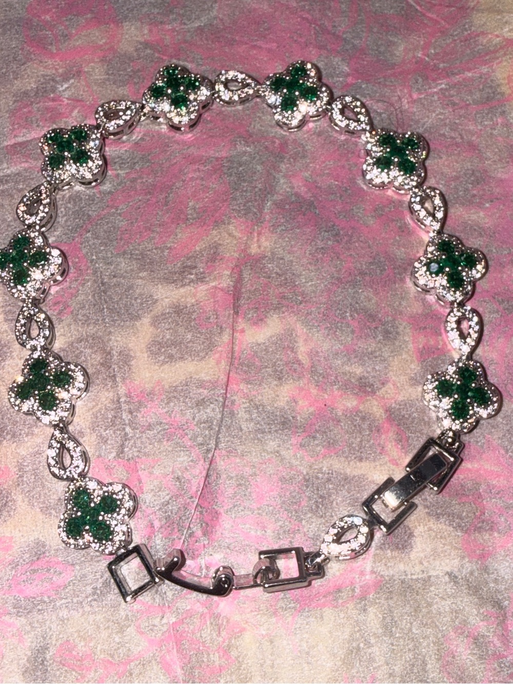Silver Green Clover Tennis Bracelet – Removable Extender (Brand New!)